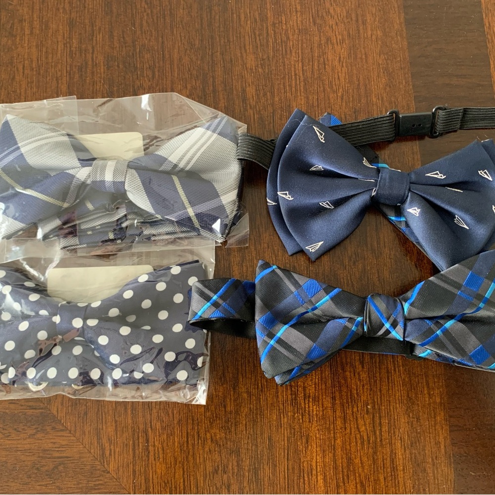 Set of Four Stylish Bow Ties